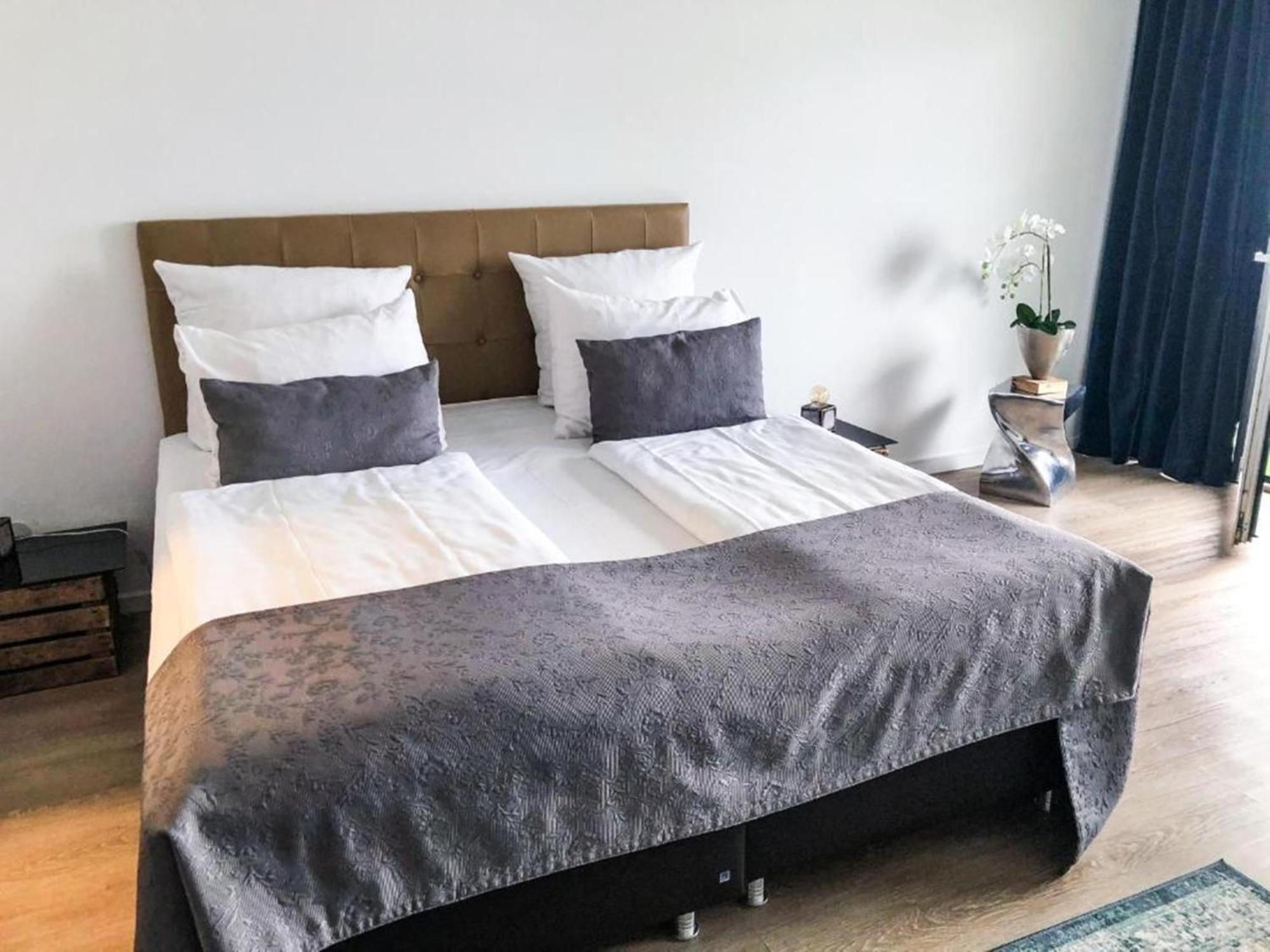 Rheinblick Apartments Κολωνία Εξωτερικό φωτογραφία