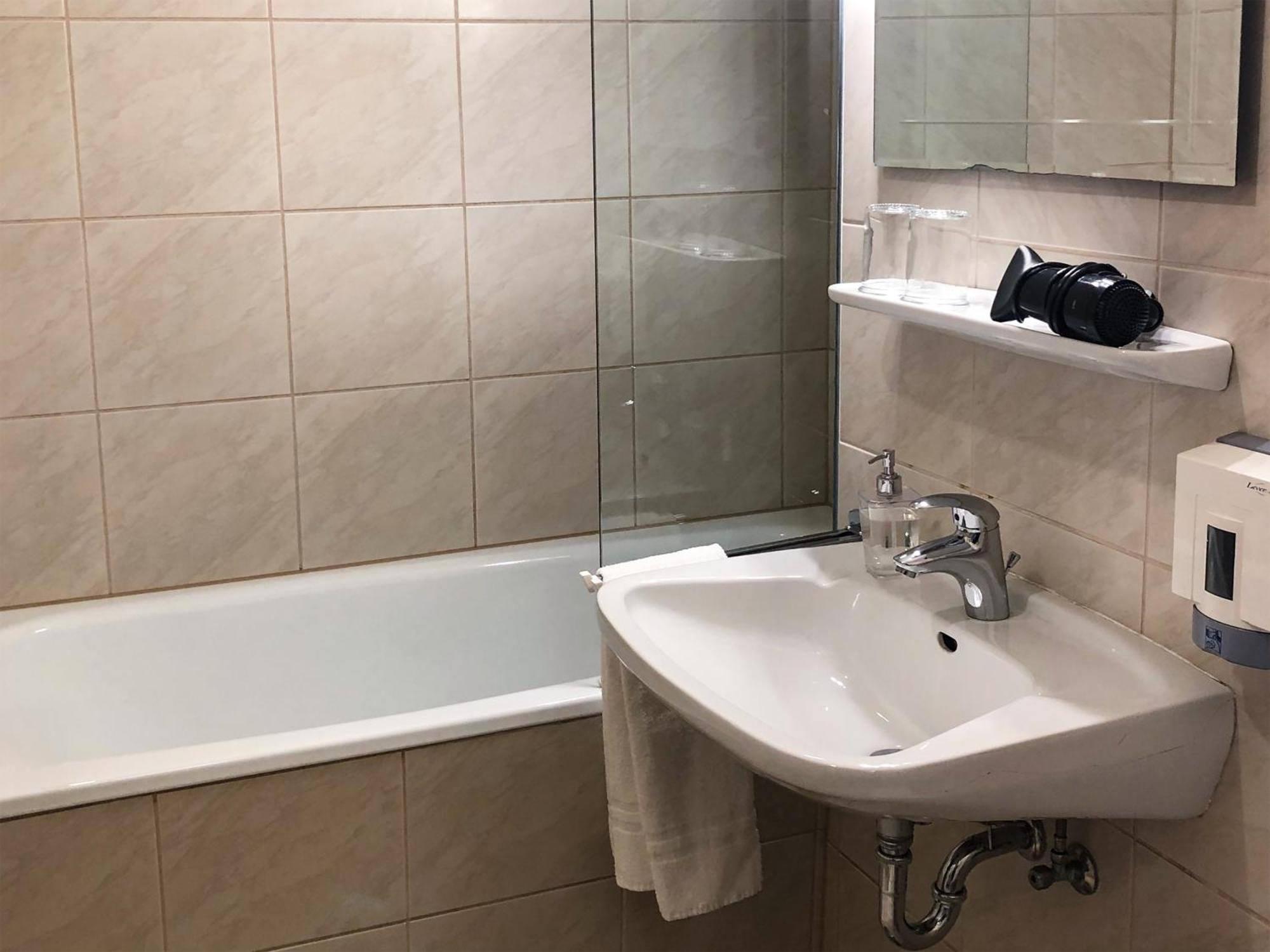 Rheinblick Apartments Κολωνία Εξωτερικό φωτογραφία